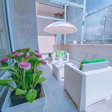 Am65 - 16 Min Duomo Terrazzo Parcheggio Mediolan